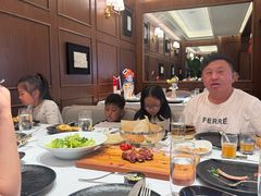 -马克西姆俄罗斯餐厅(通亚街店)