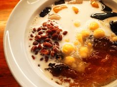 -RUXU入续糖水铺与包(卓悦中心店)