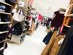 -优衣库(武汉国际广场店)