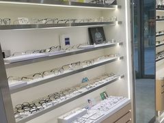 -视野联行眼镜·蔡司·尼康·授权优选门店(青浦宝龙店)