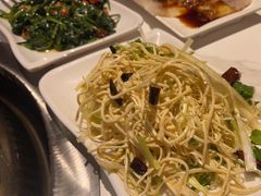 -玺炖·中国铁锅炖(虹桥天街店)