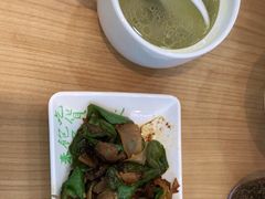 -老乡鸡(西岸凤巢店)