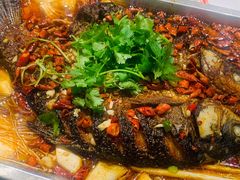 特色烤鱼-虾恋蛤蟆功