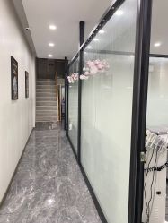 -苗方清颜专业祛痘·皮肤管理