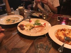 -SISTERS BAR RESTAURANT川意酒馆(嘉善老市H楼店)