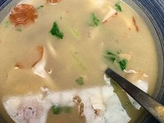 -蔼若春.传承三十年云南菜(金碧公园店)