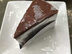 -莓园冰淇淋店