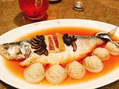招牌清蒸鲥鱼-苏浙汇(古北店)