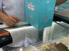 -上海哈尔滨食品厂(汇联商厦店)