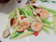 -亿香酒店
