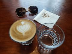 澳白-ZAZA.CAFE.BAR