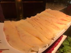 胸口油-左庭右院鲜牛肉火锅(新梅广场店)