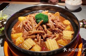 Popular Chicken Claw Pot