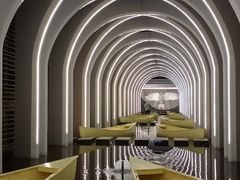 -涨巢·潮玩水疗局