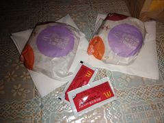 -麦当劳(军博店)