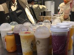 -喜茶(北京华贸购物中心店)