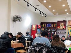 大堂-天添纸包鸡家常菜
