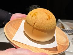 招牌菠萝包-炳胜私厨(万象前海店)