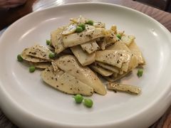 松露酱炒笋尖-小大董·烤鸭(王府井apm店)