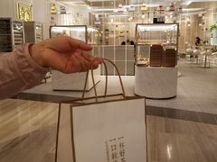 -奈雪的茶(市百一店)