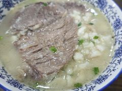 -一间楼牛羊肉泡馍馆(东一路店)