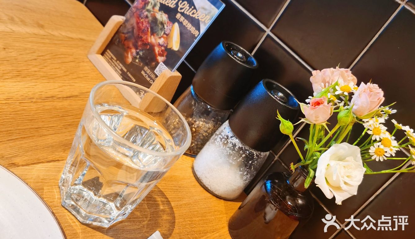 文案已被意面吃掉的Ins风餐厅[礼花][礼花]