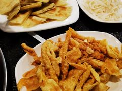 井冈山豆腐皮-湘肠香火锅店(团结湖店)