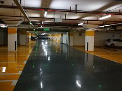 -莘庄龙之梦停车场