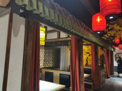 门面-四季厨房 鲁菜·孔府烤鸭(高新万达店)