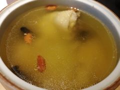 石耳土鸡汤-披云徽宴(石景山店)