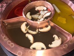 -滇釜火锅·能喝汤的火锅(车公庄店)