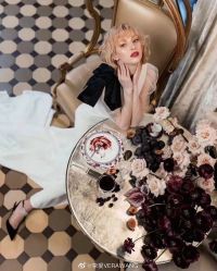 -Vera Wang婚纱礼服旗舰店