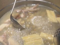-三个椰子·现砍椰子鸡(金源CBD店)
