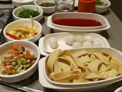 -海底捞火锅(漕宝路店)