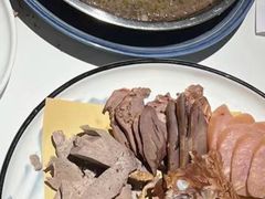 -一口猪年味东北菜(荔枝沟店)
