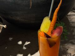 -三出山火锅(南京万象天地店)