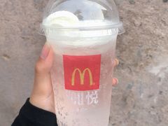 雪碧麦炫酷-麦当劳(中山路店)