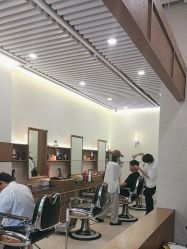 -MARTIN'S BARBER SHOP男士理发馆