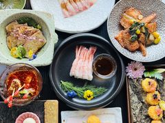 -花潮料理艺食馆(成都万象城店)