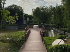 -鹦鹉寺公园
