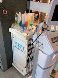-意廊 Hair Salon
