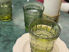-秘密旅行Bonjour(黑金冠 江南西店)
