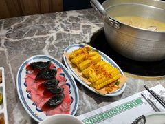 -禄婶鸡煲·打边炉
