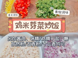 嗨,又见面啦~ 我是锦官城·诗易, 汉服生活九年