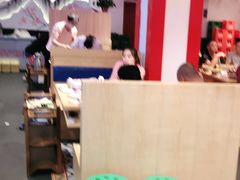 大堂-映山红鲜货火锅(鱼嘴店)