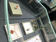 -梵克雅宝(国贸商城店)