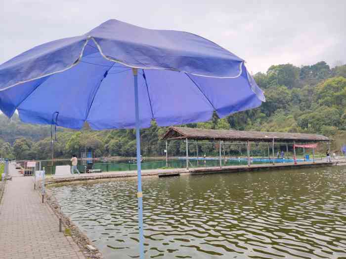 巴国天潭钓鱼中心-"位置:参考大众点评定位,导航很准确,在牌.