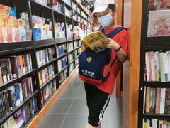-西西弗书店&矢量咖啡(壹方购物中心店)