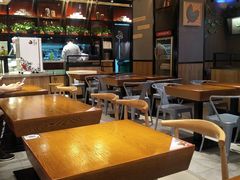 大堂-渝是乎川渝小炒(新世界百货望京店)