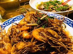 老头儿油爆沼虾-老头儿油爆虾(胜利河美食街店)